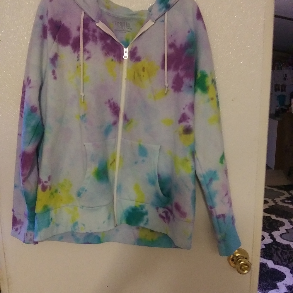 Tye Die